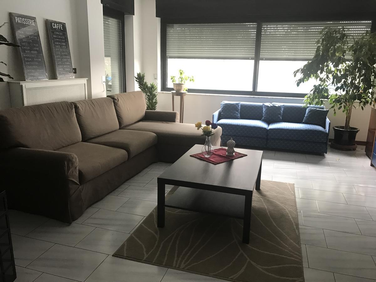 דירות נאפולי Casa Tiziana מראה חיצוני תמונה